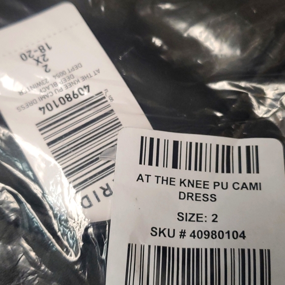 ❤️NWT VINTAGE TORRID DRESS - FAUX VEGAN LEATHER PLEATHER  CAMI POCKETS PLUS SIZE - Picture 5 of 14